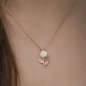 925 Ayar Gümüş Rose Beyaz Gül Kadın Gümüş Kolye thumbnail 3