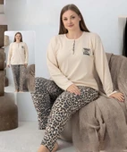 Lindros Kadın Pamuk'lu Düğme Yaka Raporlu İnterlok KIŞLIK Battal Pijama Takımı 05160 - 1 Adet   4XL Ekru thumbnail 1