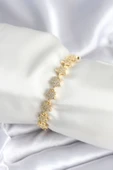 Pirinç Gold Renk Yıldız Model Kadın Bileklik - TJ-BB7980 - 1