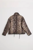 Kadın Leopar Desenli Kapitone Crop Şişme Mont Dik Yaka Kısa Kışlık Puffer Ceket thumbnail 8