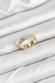 Pirinç Gold Renk Zirkon Taşlı Sırım Kadın Yüzük - TJ-BYK3846 - 1