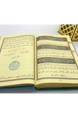 Isimli Kadife Kuran­ı Kerim Hayrat Neşriyat Orta Boy (16X24)(TURKUAZ) Namaz Örtü Seti thumbnail 3
