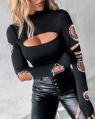 MDB Kadın Uzun Kollu Yarı Balıkçı Yaka Pencere Detaylı Kolları Kalp Desen Taşlı Viskon Bluz thumbnail 7