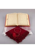 Şal Seccade Tesbih Kuran Hediye Seti (ORTA BOY, KADİFE, KIRMIZI) thumbnail 3