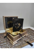 Ahşap Kutulu Gold Sandık Kadife Kuran-ı Kerim Hayrat Neşriyat Hafız Boy (14*20 Cm) Tesbih Seti thumbnail 1