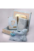 Raşel Kutulu, Şal + Seccade + Tesbih + Kuran Hediye Seti (Orta Boy, Bebe Mavi, Elif-Vav) thumbnail 1