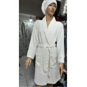 İHRACAT FAZLASI YAKASI VE CEP KAPAKLARI DANTELLİ % 100 BAMBU BAYAN BORNOZU - S/M (36-38) BEDEN- KREM RENK - 1
