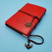 Pusula Tasarımlı Kırmızı Deri Defter - 1