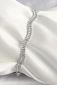 Pirinç Gümüş Renk Su Yolu Zirkon Taşlı Model Kadın Bileklik - TJ-BB6925 - 1