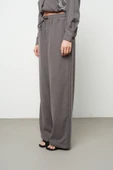 Kadın Bol Paça Rahat Kalıp Düz Renk Kumaş Pantolon - 3