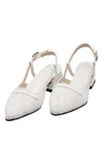 Celira Beyaz Tüllü Klasik Kısa Topuk Kadın Ayakkabı thumbnail 5