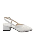 Celira Beyaz Tüllü Klasik Kısa Topuk Kadın Ayakkabı thumbnail 1