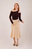 Çan Kesim Midi Krem Saten Etek thumbnail 4