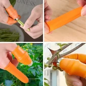 5 Parça Pratik Parmak Koruyucu 1 Parça Baş Parmak Bıçaklı Eldiven Sebze Meyve Soyucu Kesme Ayıklayıcı Silikon Set (2818) thumbnail 3