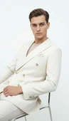 Plus Scorpion Krem Çizgili Erkek Kruvaze Blazer Ceket – İtalyan Kesim, Modern ve Zarif Şıklık thumbnail 1