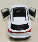 Oyuncak Metal Model Araba 1/36 Çek Bırak Mercedes Benz Glc 220 Beyaz thumbnail 2