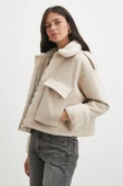 Apoletli Yünlü Körük Cepli Kaşe Mont Bej thumbnail 4