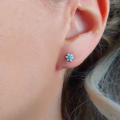 925 Ayar Gümüş Turkuaz Taşlı Minimal Lotus Küpe thumbnail 3