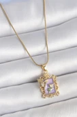 HEYF 316L Çelik Gold Renk Zincir Mor Mineli Çiçek İşlemeli Zirkon Taşlı Kelebek Detay Portre Model Kadın Kolye thumbnail 1