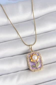 HEYF 316L Çelik Gold Renk Zincir Mor Mineli İncili Papatya İşlemeli Portre Model Kadın Kolye thumbnail 1