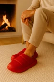 Peluş İçi Yünlü Kışlık Panduf Kırmızı Erkek Ev Terliği thumbnail 1