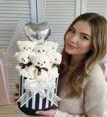 Premium Silindir Hediye Kutusunda, Kalpli Balonlu 6’lı Beyaz Ayıcık Buketi thumbnail 1