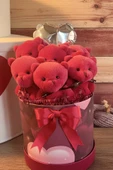 Premium Özel Kalpli Silindir Kutusunda, Kalpli Balonlu LED Işıklı 6’lı Kırmızı Ayıcık Buketi thumbnail 2