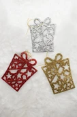 3lü Hediye Paketi Gold-Gümüş-Kırmızı Yılbaşı Çam Ağacı Süsü 11*8CM thumbnail 1