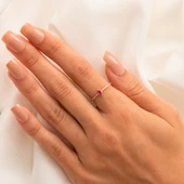 Gümüş Yüzük - Ruby Taşlı El Yapımı Dövülü Eskitme Minimal Tasarım Tektaş 925 Ayar Gümüş Yüzük - 5