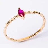 Gümüş Yüzük - Ruby Taşlı El Yapımı Dövülü Eskitme Minimal Tasarım Tektaş 925 Ayar Gümüş Yüzük - 11