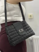 BİÇOMİ Kapaklı kapitone siyah cilt çanta thumbnail 2