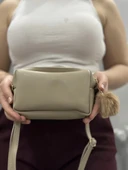 BİÇOMİ Ponpon vizon cilt çanta thumbnail 2