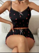 Amora Secret Siyah Üstüne Kırmızı Çilek Desenli Askılı Şortlu Pijama Takımı - 3