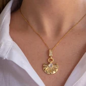 Paslanmaz Çelik Kadın Kolye, Altın Kaplama Yelpaze Kolye K-129 thumbnail 3