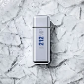 Carolina Herrera 212 Vip Men EDT 100 ml Parfüm thumbnail 3