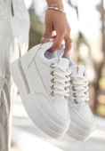 Lulu Beyaz Cilt Bağcıklı Spor Ayakkabı thumbnail 2