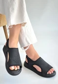 Wayi Siyah Hasır Cilt Sandalet thumbnail 3