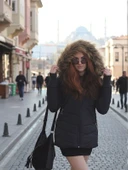 Kışlık Eldivenli Kapüşonu Kürklü Kadın Şişme Mont thumbnail 1