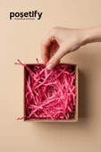 POŞETİFY Premium Kırpık Kâğıt Dolgu – 500 gr | Pembe | Estetik Ambalaj | Koruyucu Paketleme Kâğıdı thumbnail 4