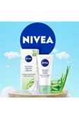 Nivea Nemlendirici Bakım Kremi Doğal Aloe Vera Özlü 24 Saat Etkili 50 ml thumbnail 2