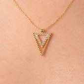 Altın Kolye - Üçgen Tasarımı Pırlanta İhtişamı Modern Tarz 14 Ayar Altın Kolye thumbnail 2