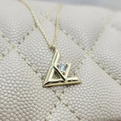 Altın Kolye - 0.20 Karat Pırlanta Möntürü (Signity Swarovski) Taşlı V Tasarım 14 Ayar Altın Kolye thumbnail 2