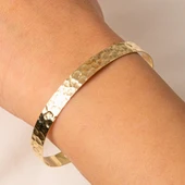 Altın Bilezik - Dövülü El İşçiliği Yeni Tarz Kelepçe 14 Ayar Altın Bilezik - 1