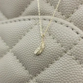 Altın Kolye - Tüy Kıl Minimal Zarif Tarz Gündelik Taşsız Estetik Tasarım 14 Ayar Altın Modern Kolye thumbnail 2