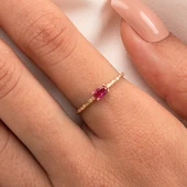 Minimal Altın Yüzük - 14 Ayar Altın Ruby Taşlı Eskitme Minimal Tektaş Evlilik Teklifi Yüzüğü thumbnail 11