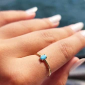 Minimal Altın Yüzük - 14 Ayar Altın 0.30 Karat Oval Turkuaz Taşlı Minimal Tek Taş Yüzük thumbnail 4