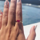 Baget Altın Tektaş Yüzük - 14 Ayar Altın 1.10 Karat Tektaş Ruby Taşlı Evlilik Teklifi Yüzüğü - 10