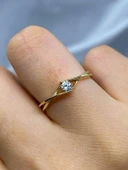 Tektaş Altın Yüzük - 8 Ayar Altın Sonsuzluk 0.50 Karat Zirkon Taşlı Minimal Tek Taş Yüzük thumbnail 2