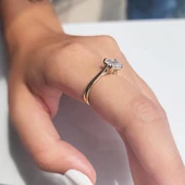 Baget Altın Tektaş Yüzük - 14 Ayar Altın 1.10 Karat Baget Zirkon Taşlı Evlilik Teklifi Yüzüğü - 7