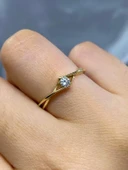 Tektaş Altın Yüzük - 8 Ayar Altın Sonsuzluk 0.50 Karat Zirkon Taşlı Minimal Tek Taş Yüzük thumbnail 5